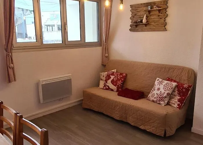 Appartement Chaleureux, Gourette Pieds Des Pistes Et Gr10